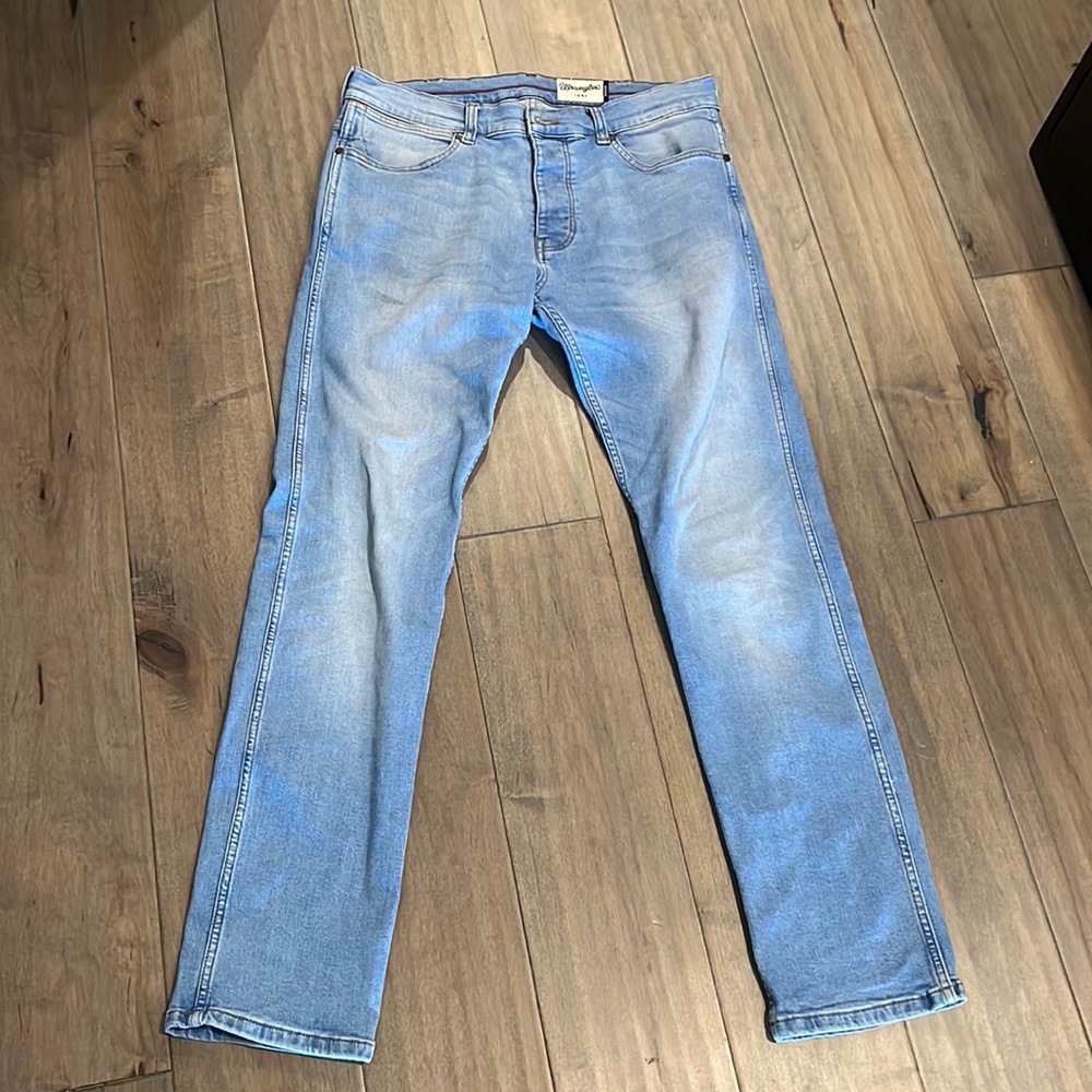 Men’s Wrangler Jeans Size 33/32